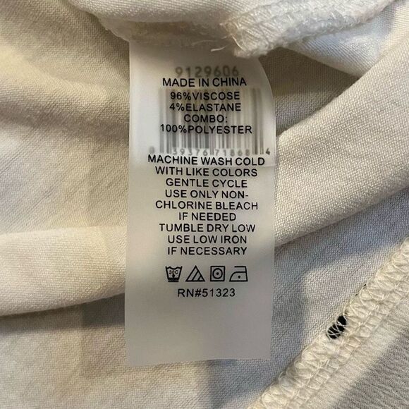 Vince Camuto Women’s White Top Polka Dot Extended Bottom Medium - Picture 11 of 13